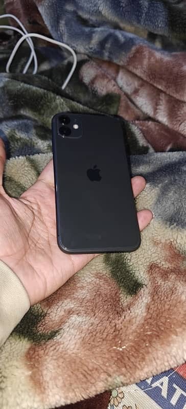 iPhone 11 || black colour || 64 gb || factory unlock 0