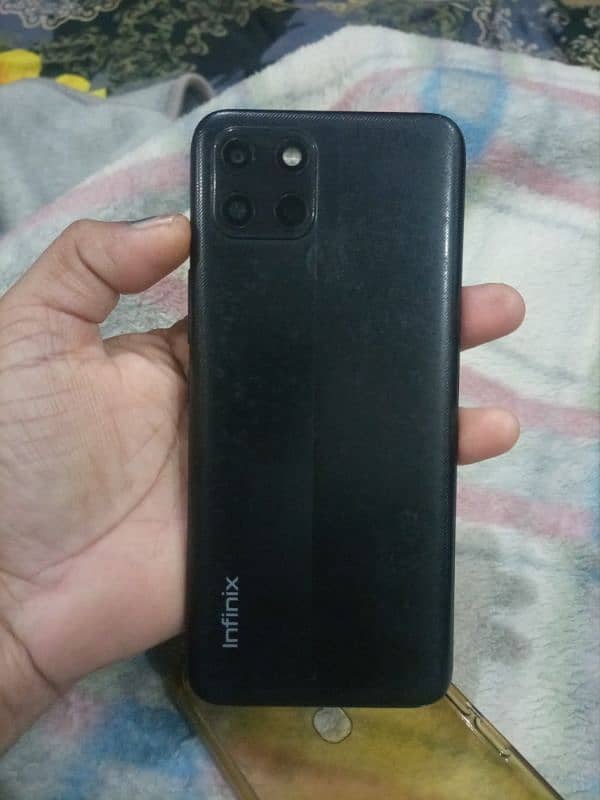 infinix smart 6 HD 3