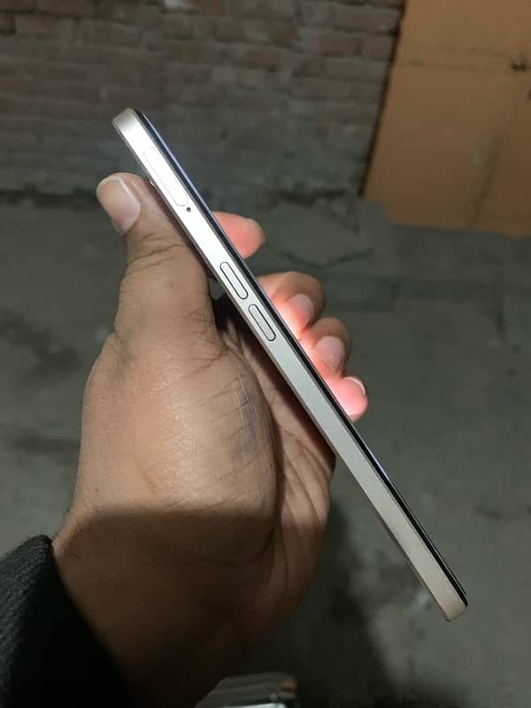 oppo f21 pro 8gb 128gb 3