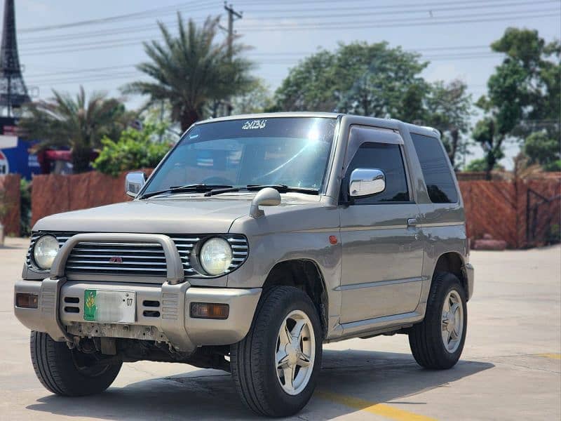 Mitsubishi Pajero 3