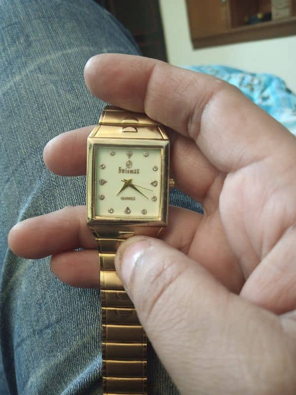 swissmax golden watch 2