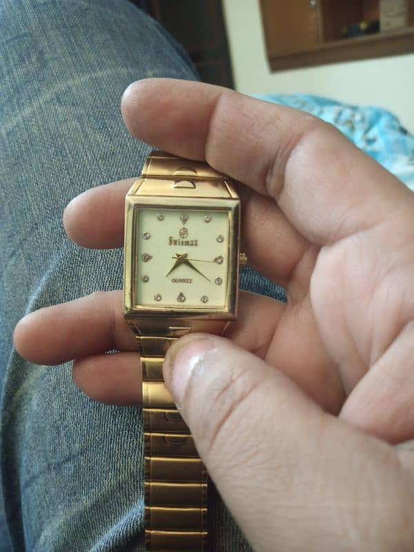 swissmax golden watch 3