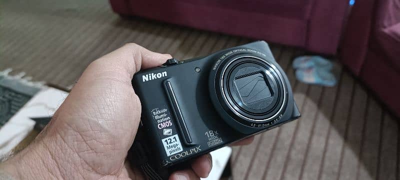 Nikon Coolpix S9100 3