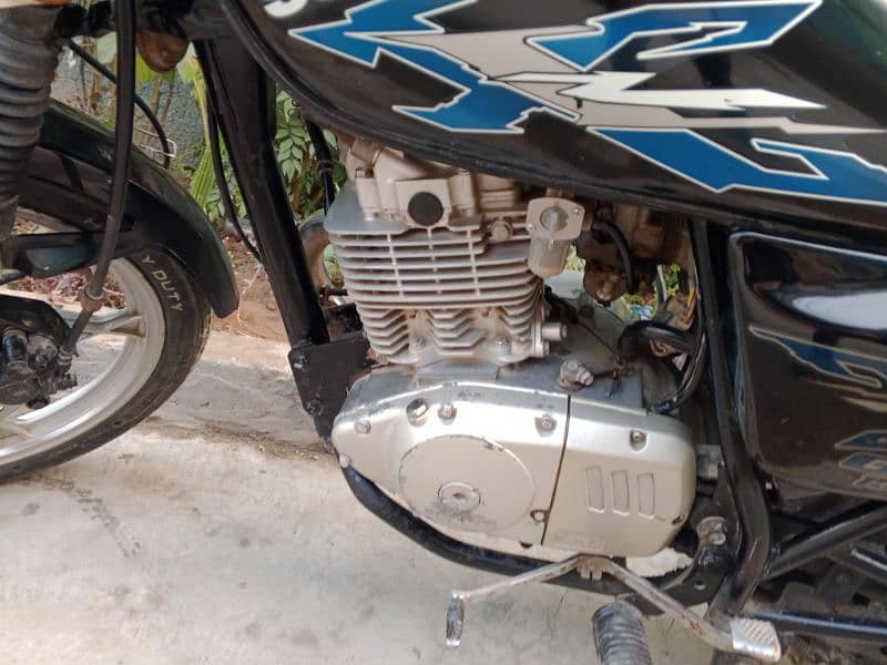 Suzuki GS 150 SE & Honda CD-70 for sale 1