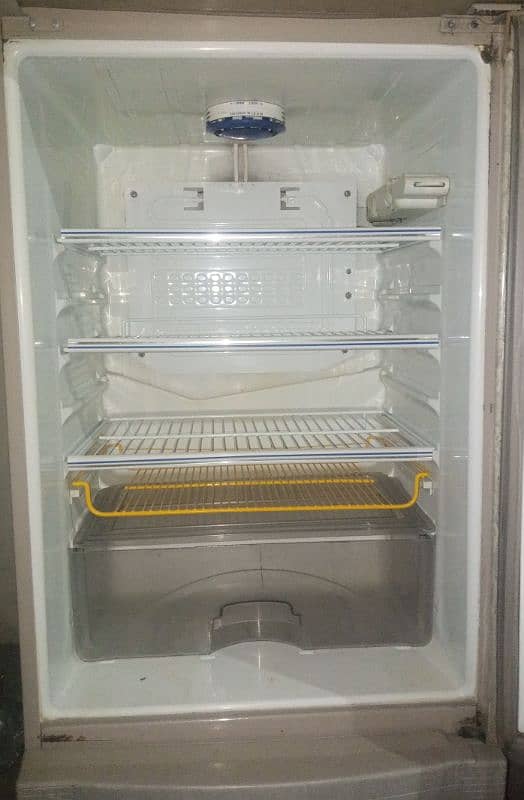 Dawlance Fridge Urgent Sale Good Condition Phone 03135028342 3