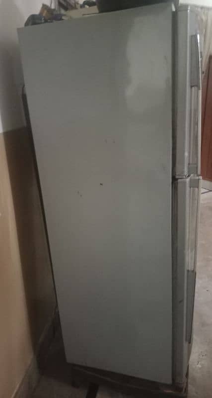 Large size Dawlance Fridge for sale 1