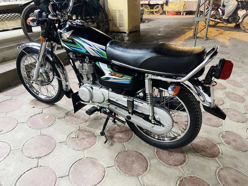 Honda 125 (2023) 03159638588 2