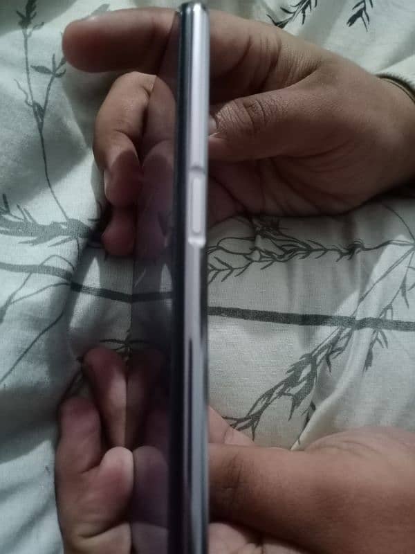 OPPO Reno 4z 5G, this mobile is in lush condition 1