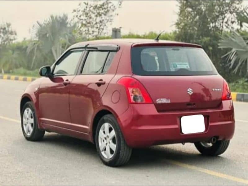 Suzuki Swift 2010 (Dlx) O/3/O/4/7/2/9/5/9/9/4 0