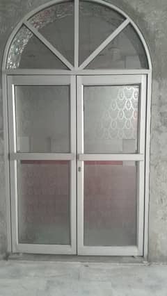 Aluminum doors ایلومینیم دروازے