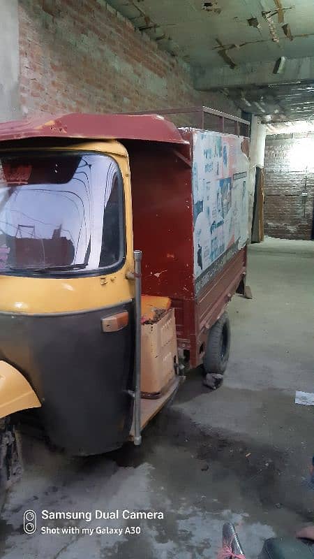 contect03217582189 rozgar loder rickshaw All ok koi kam nai hona wala 10