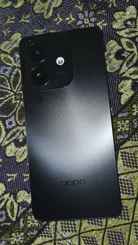 Oppo A3 0