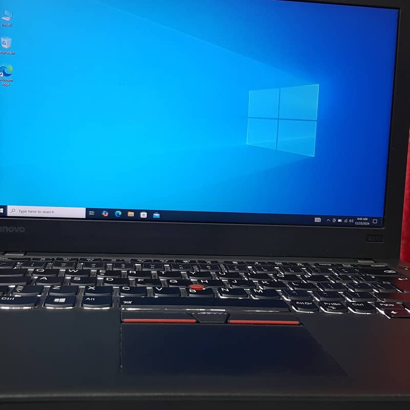 Lenovo ThinkPad X 270 1