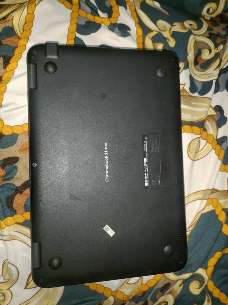 Dell 3180 Chrome book 1