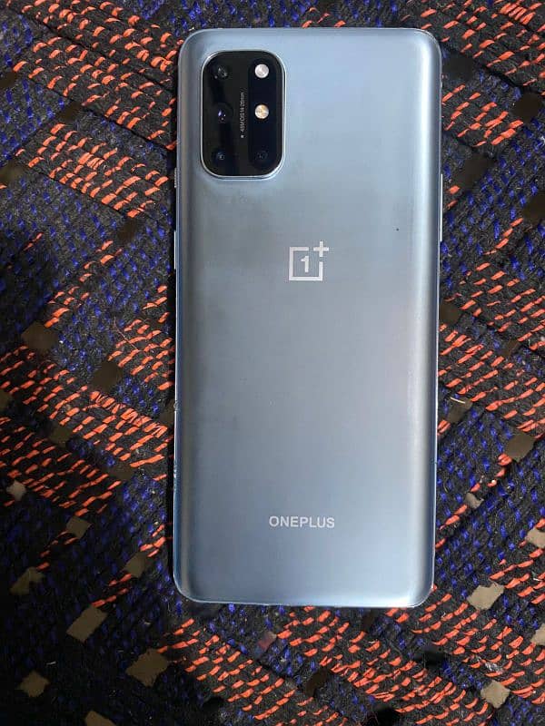 one plus 8t 12/256 9