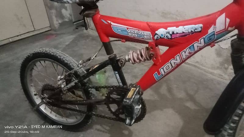 kids cycle good condition 0