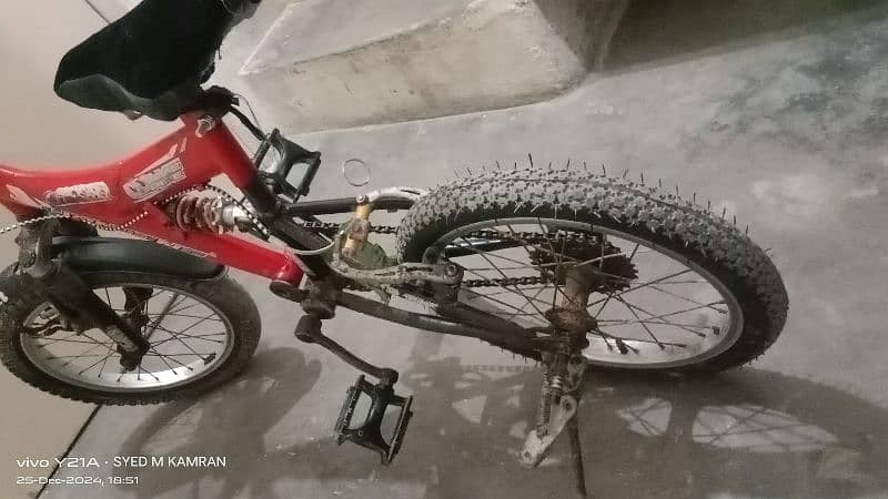 kids cycle good condition 2