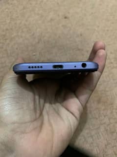 Tecno spark 8c 10 by 10 condition