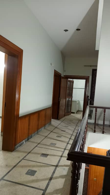 5 marla house for rent in Johar Town for Family and Silent office (Call center + Software house 8