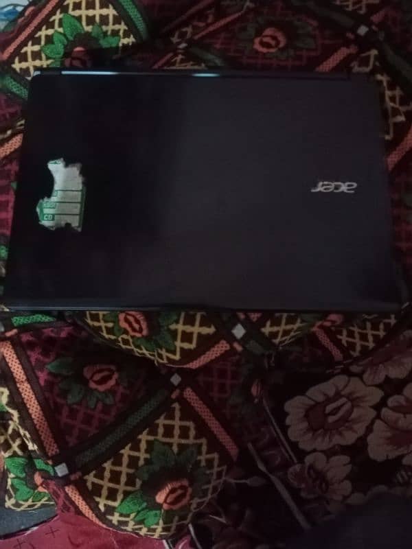 Acer laptop core i5 5th generation 8