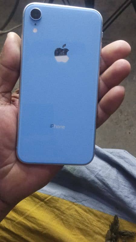 iPhone XR 2