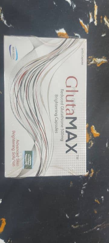 Gluta Max Brightening capsule 0