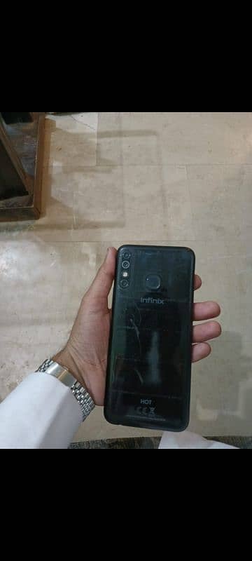 infinix Hot 8 5