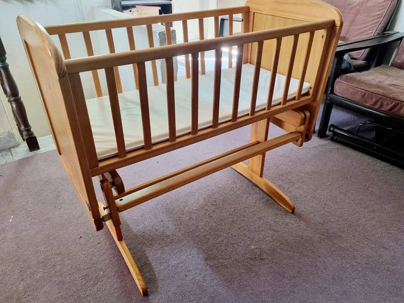 Baby Cot (Almost New) – With Mattress & Foam Walls 0