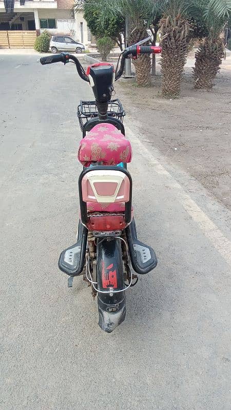 DANA BIKE ELECTRIC SCOOTER contact number 03294650510 3