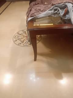 Dinning table with 6 chair used in only 4 days urgent sale