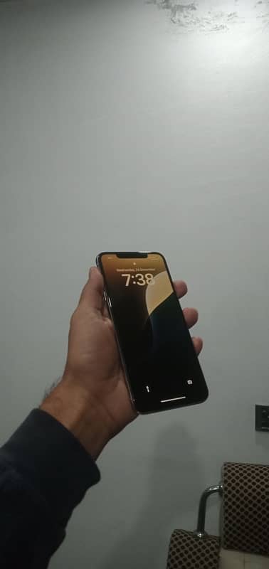 iPhone XS Max 256 pta approved 10/9 condition 100%health 0