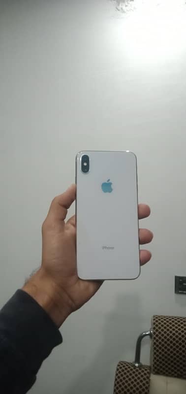 iPhone XS Max 256 pta approved 10/9 condition 100%health 1