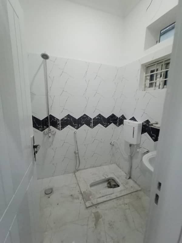 Brand New Marble Flooring Open Basement For Rent In I-10 8