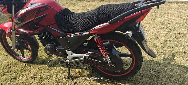 bike Honda 150 perfect bike no work requird red colr whts pr rabta kre 7