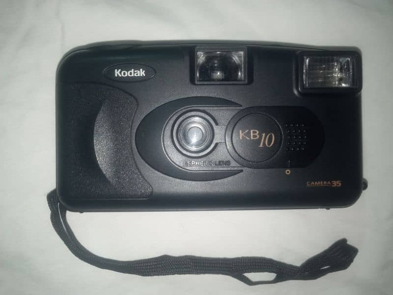 Kodak KB-10 35mm Camera 10/10 0