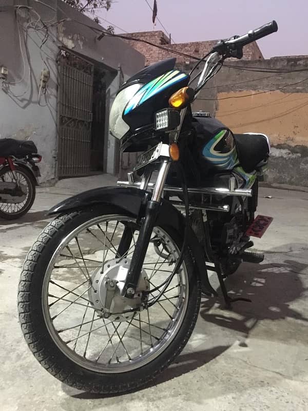 Honda prider 100cc 8