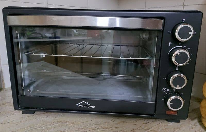 Just like new electric oven 0