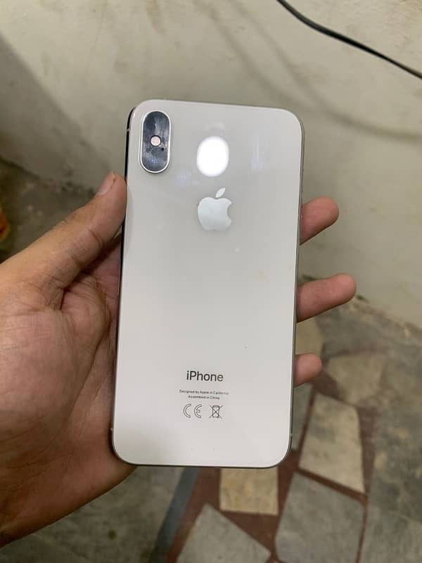 İphone xs    64gb 2