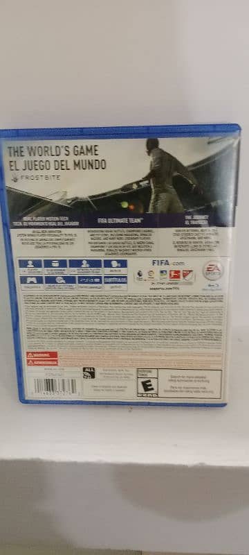 fifa 18 and Tom Clancy the division part 1 for sale 3