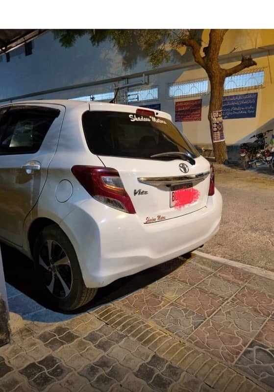 Toyota Vitz 2015 10