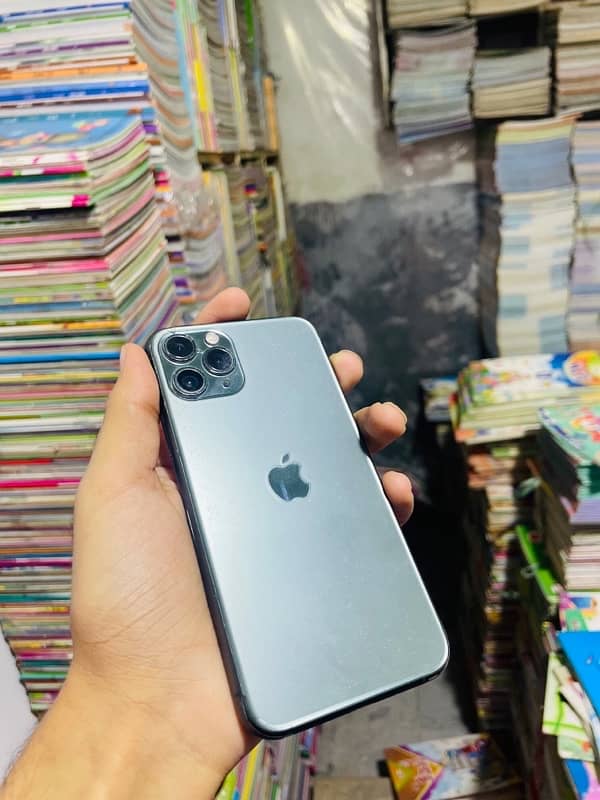 I phone 11 pro 256gb 1