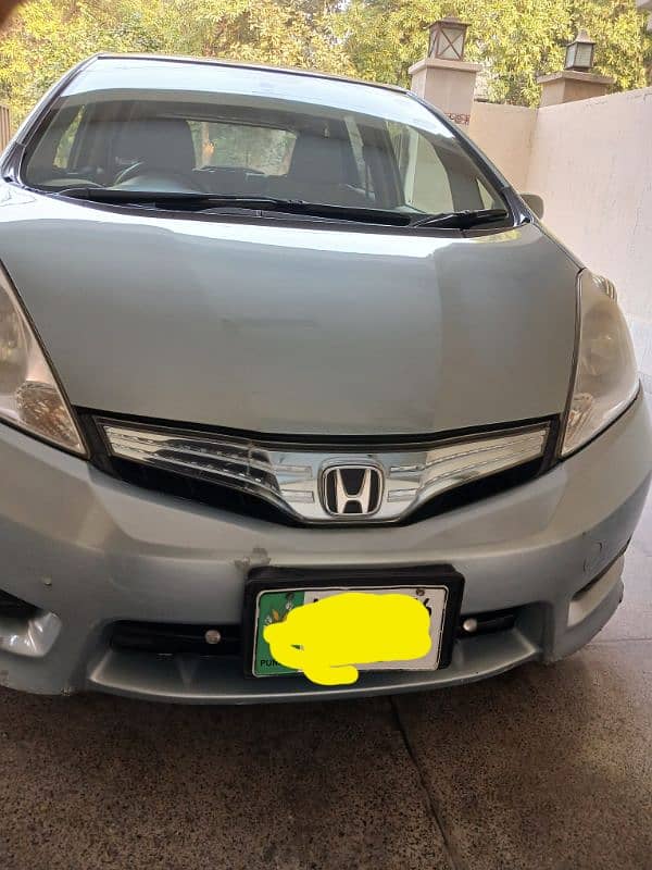 Honda Fit Shuttle 2012 18