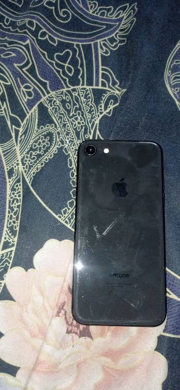 iphone 8 factory unlocked 10.10 condition 2