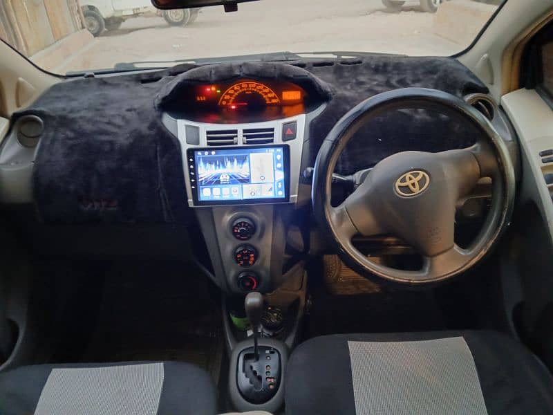 Toyota Vitz 2007 3