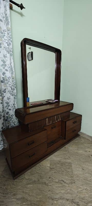 Solid Wooden Dressing Table 0