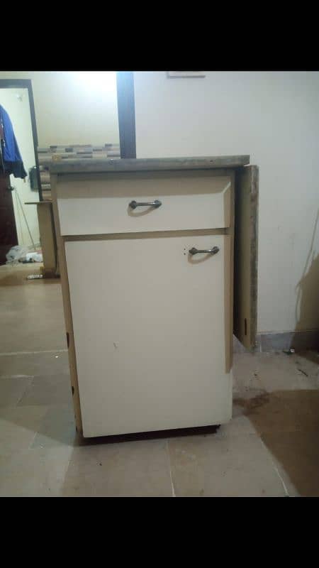 3 kitchen cabinet es ma sy one cabinet u can like use for table 3