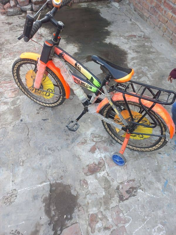 bike bicycles new condition only call kuchen din Istanmal hoo hai 1