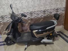 Evee Gen-Z Electric Scooty 2024 Model