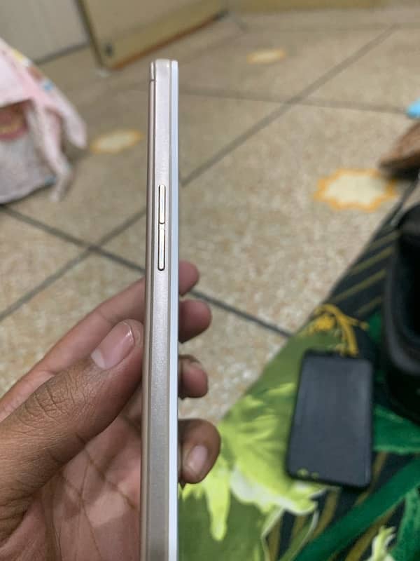 Oppo F1s 4/64 Finger OK for Sale 2