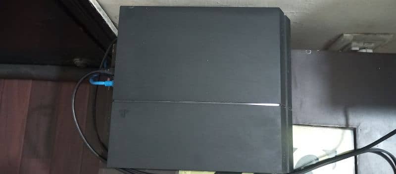 Ps4 500gb with samsung gaming monitor +110 games for sale 1